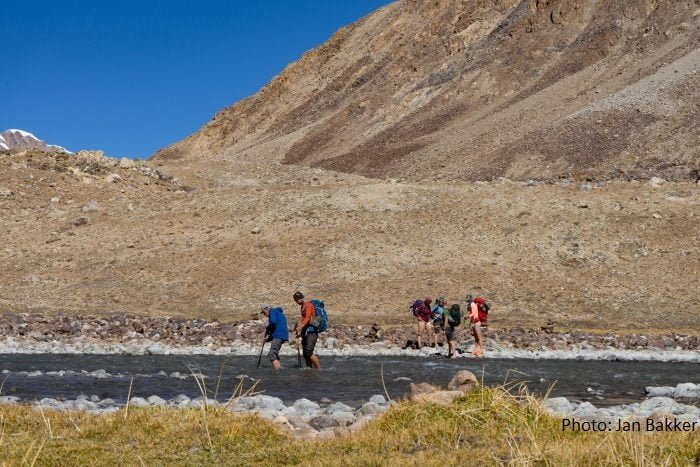 او حتی یک کتاب راهنما نوشت که در آن فرصت‌های بی‌شماری برای کوهنوردی تاجیکستان را برشمرده است